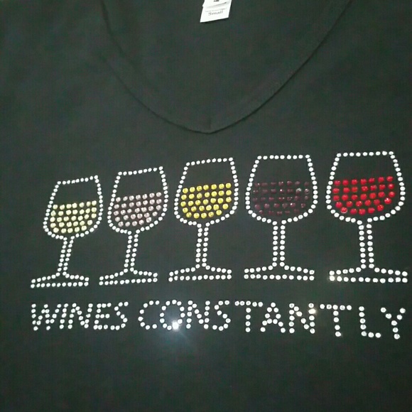 CLEARANCE /Make an offer! "Wines Constantly" Tee shirt Sz S - Picture 2 of 3